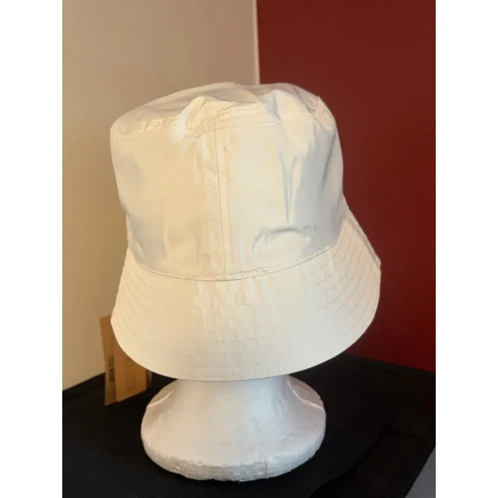 Steve Madden White Satin Lined Bucket Hat One Size NWT Women’s Logo Sun Hat